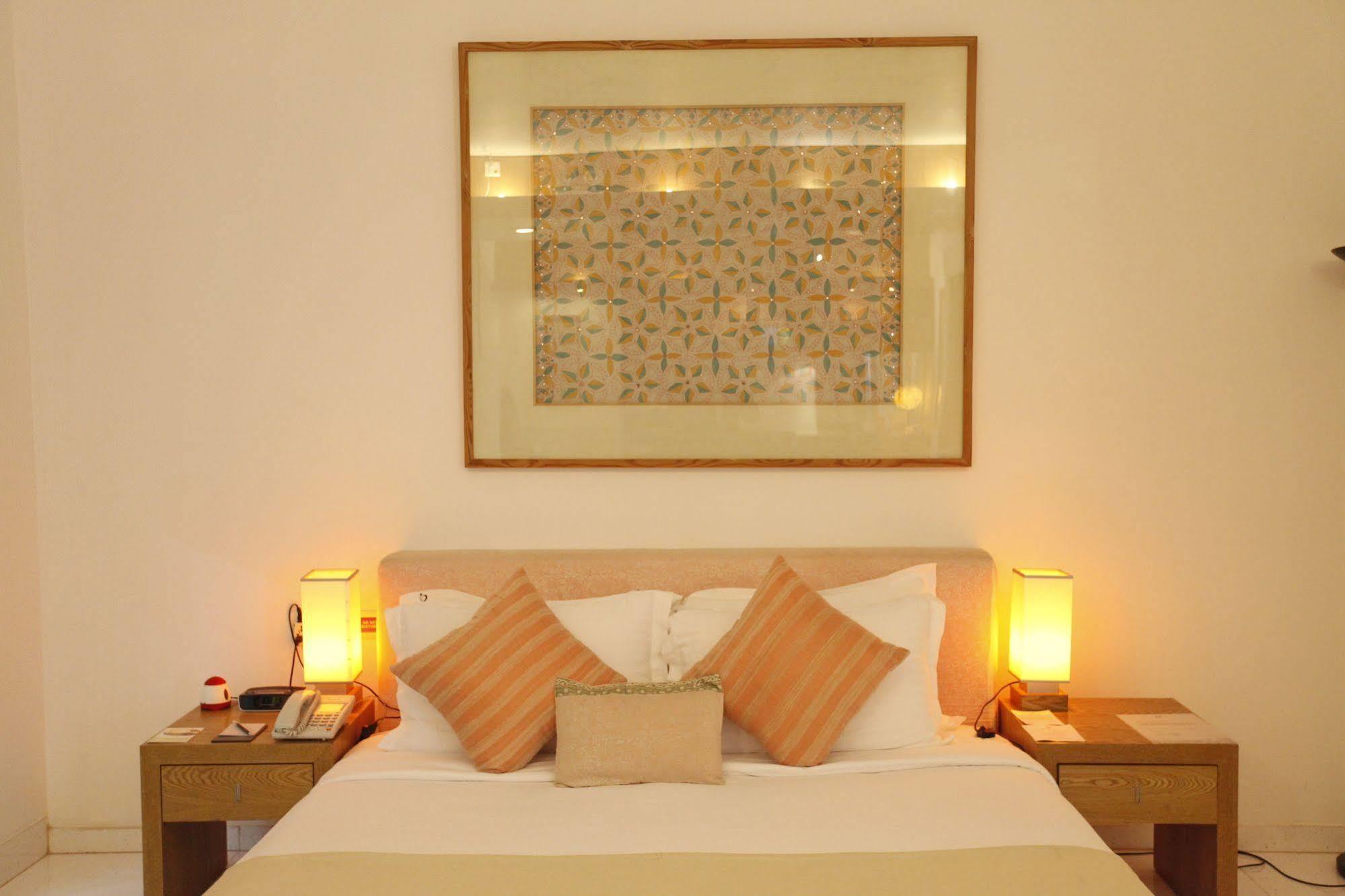 Platinum Suites ธากา ภายนอก รูปภาพ