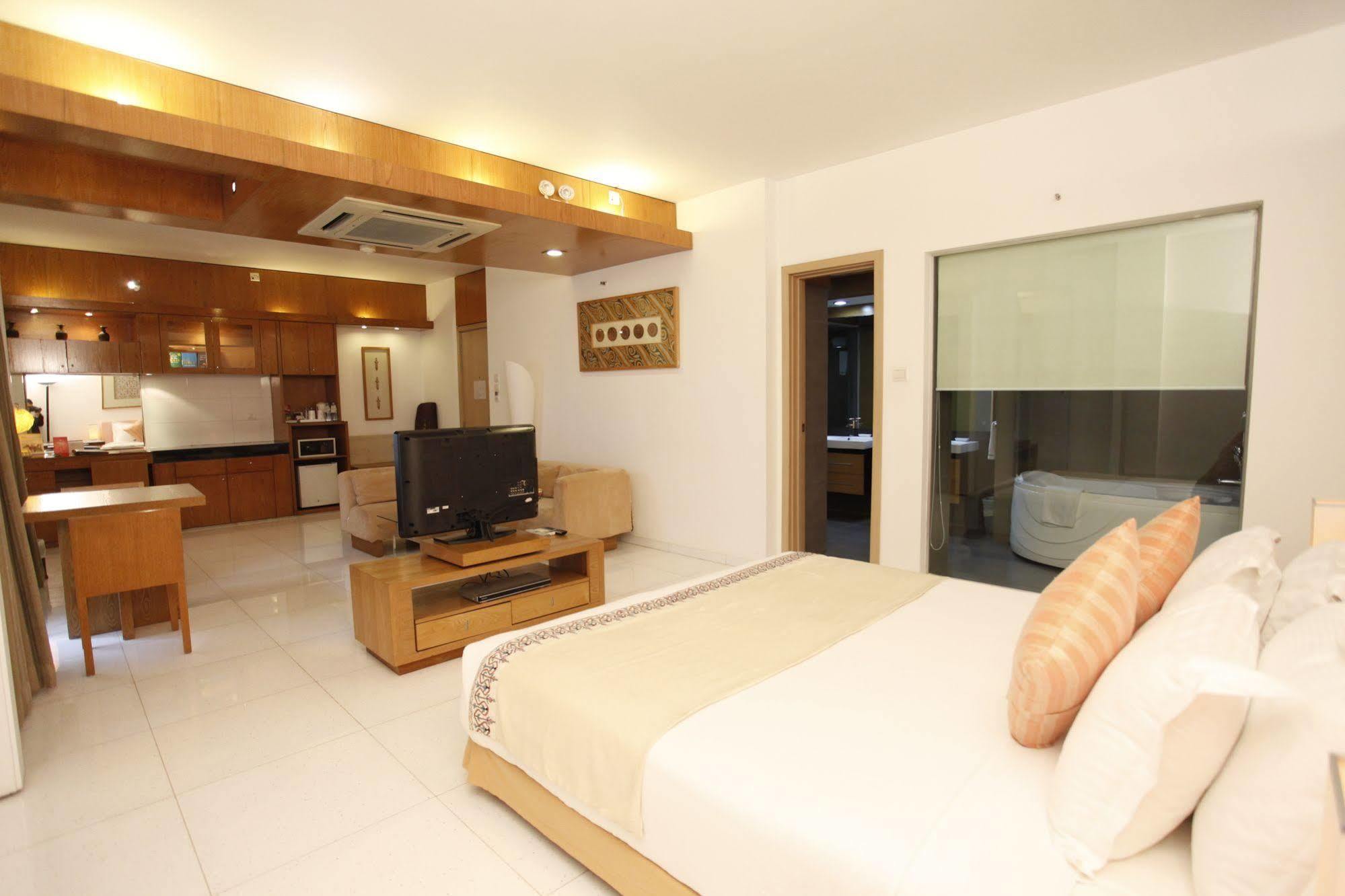 Platinum Suites ธากา ภายนอก รูปภาพ